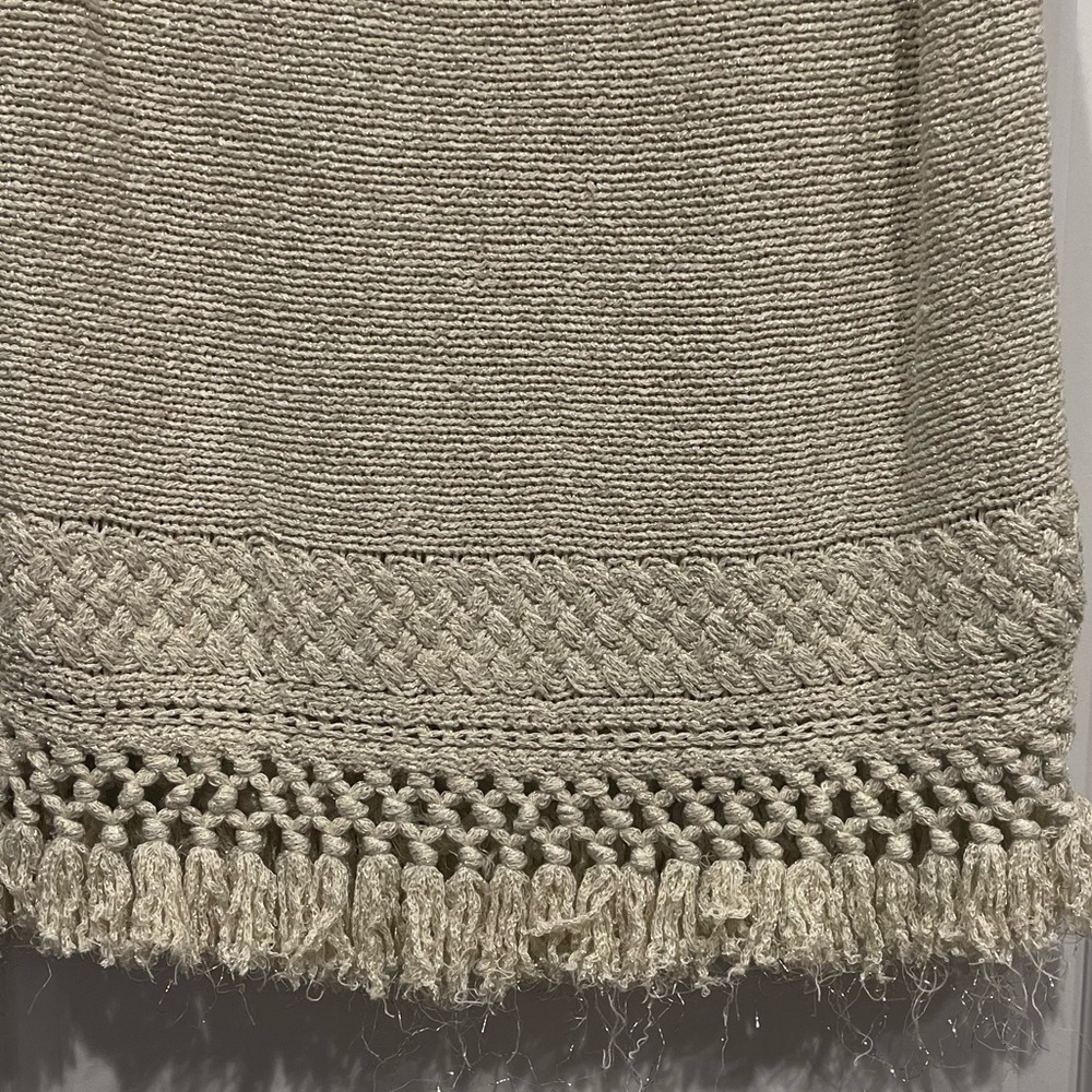 Lilly pulitzer limon sweater sleeveless metallic top - Picture 10 of 10